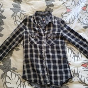 Plaid button down Seven7 XS